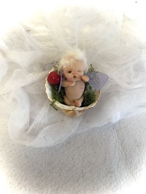 Polymer ClayElf/Pixie in Shell Baby Puppe Puppenhaus Mini Reborn Ooak Art blond
