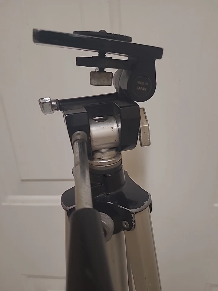 Trípode profesional VIP 22”-60", VC-330B vintage, hecho en Japón Foto 4 de 4