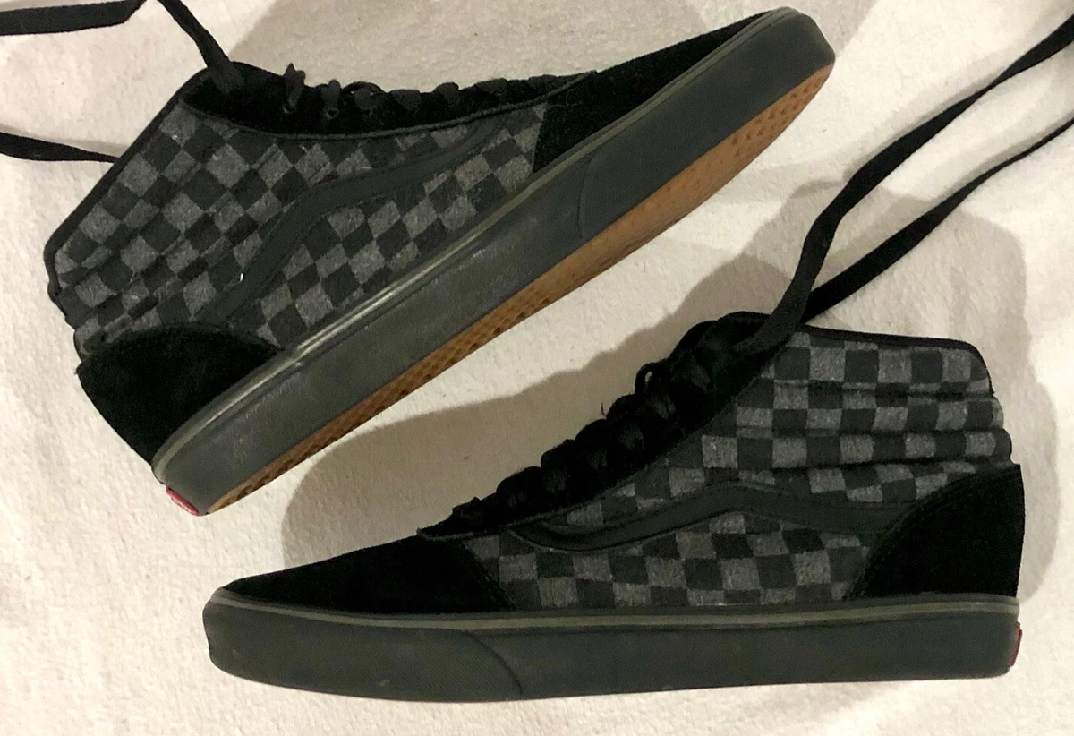Vans triple cheap black