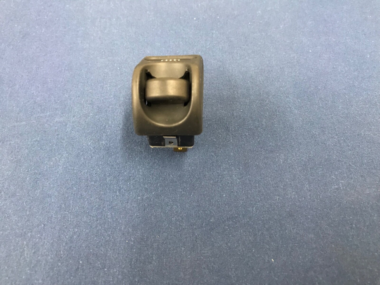Ferrari defrost switch part 171075