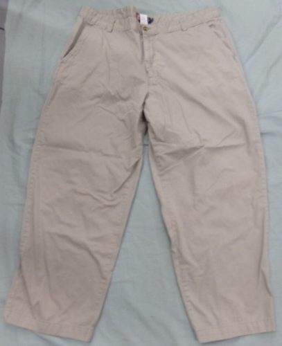 Chaps Men's Tan Straight Fit Flat Front Pants Size 42x30 ~ EUC ~ 100% Cotton - Picture 1 of 3
