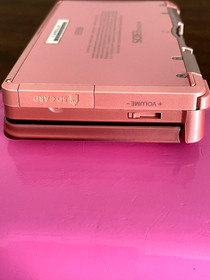 Nintendo 3DS Rose Pink Handheld System Hello Kitty Case 6 Games No Charger