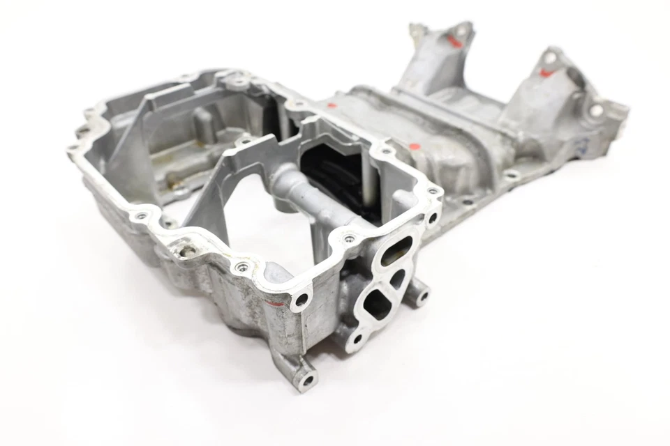 2016 2017 2018 2019 2020 2021 2022 2023 Infiniti Q50 cárter de aceite 11110-5ca3a Foto 3 de 4