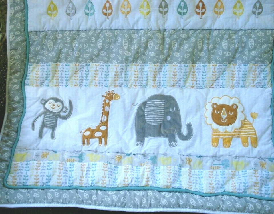 Trend Lab Lullaby Neutral Jungle Safari Animal Theme Infant Quilt NEW - Image 3 of 4