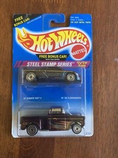 Hot Wheels Gleamer Patrol Diecast Car