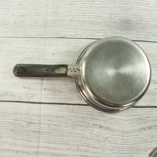 Vintage Amway Queen 18/8 Stainless Sauce Pan Pot with Lid 1 Quart USA - Picture 3 of 9