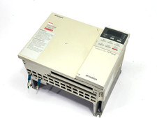 Mitsubishi FR-A044-1.5K-CD AC Drive 4A 2HP 3PH w/ FR-PU03E Parameter Unit