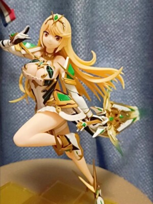 Xenoblade 2 Figure Mythra Pyra 1/7 scale PVC Model Action Figures Fighting Toys