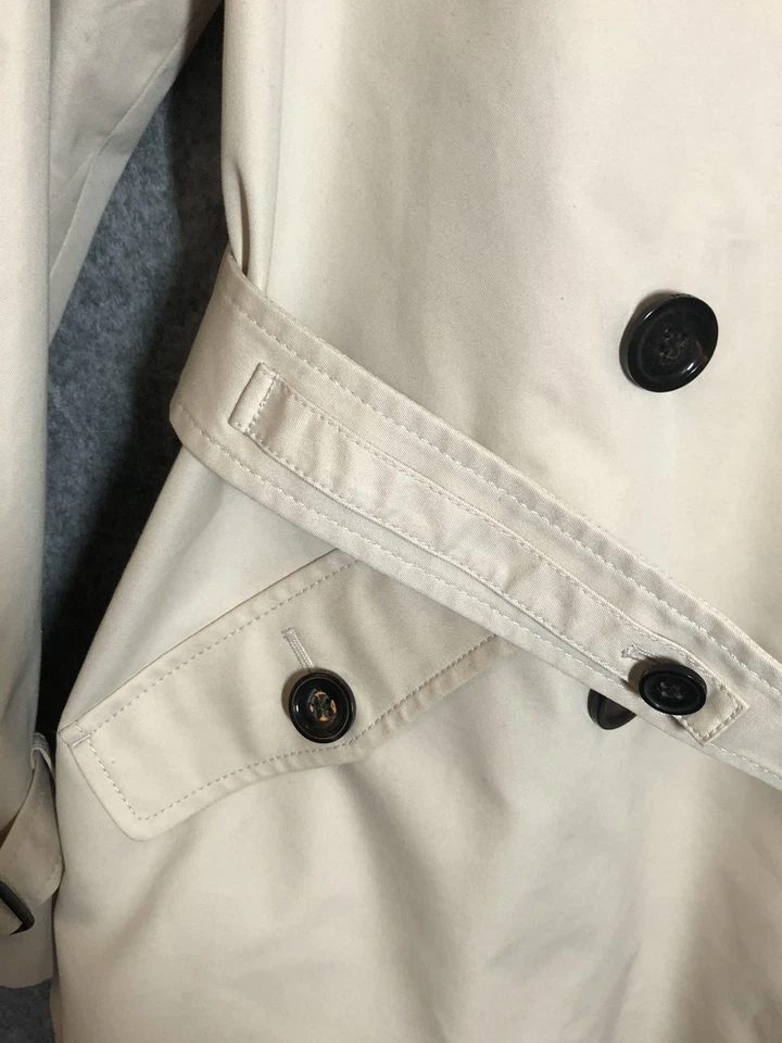 Chaqueta Coach New York Mujer Pequeña Beige Gabardina Cinturón Doble Pecho Foto 2 de 4