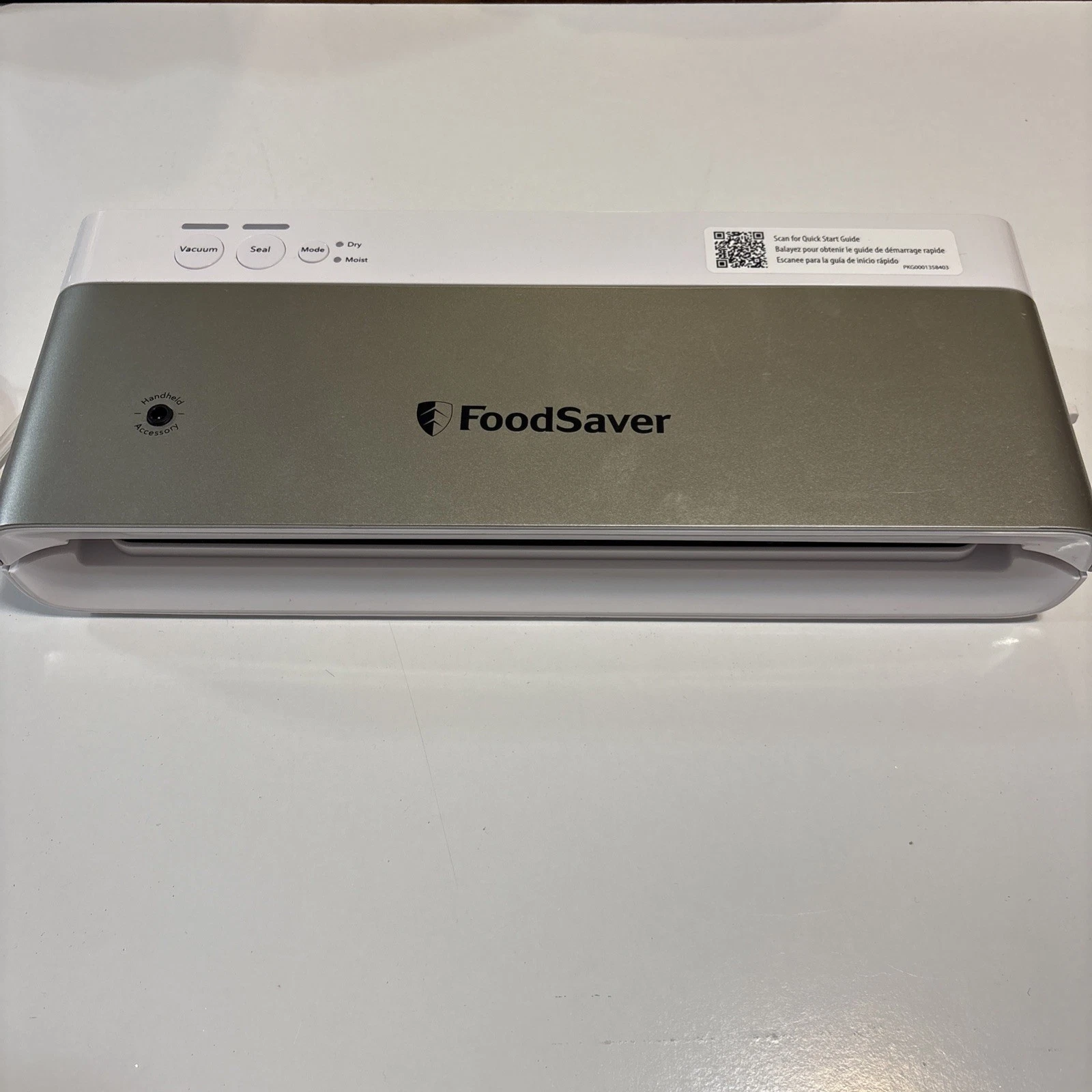 Sunbeam Compact FoodSaver VS0160 Vacuum Sealer Machine