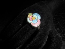 .925 Sterling Silver Ring Multicolored Pastels Mother Of Pearl Inlay Size 7.75