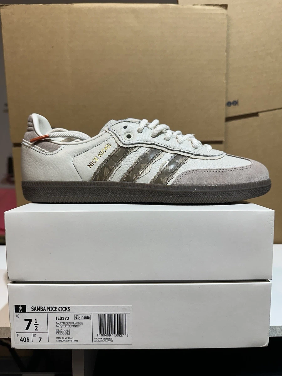 adidas gazelle silver green womens US9.5] adidas SAMBA NICEKICKS IE0172 [DS] main image 1