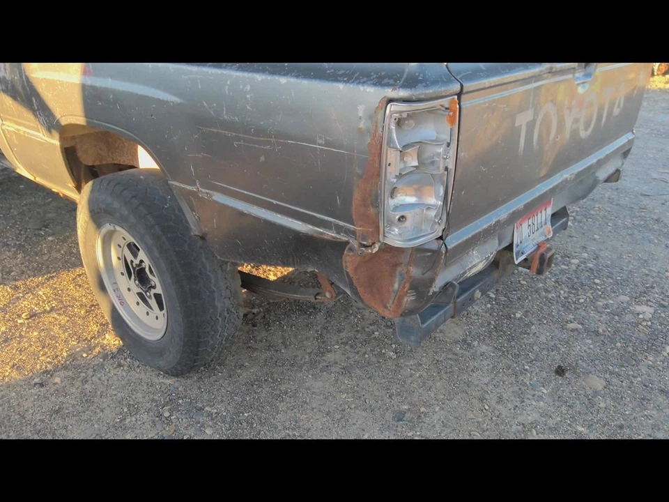 Encendedor de bobina/encendedor carburador de 4 cilindros para camioneta Toyota 84-88 2146223 Foto 2 de 4