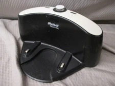 iRobot Roomba 17062 33W Base Charging Dock Base Station (Base Only) Works Great