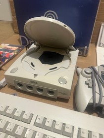 Sega Dreamcast Bundle Console Controller RARE Keyboard Boxed