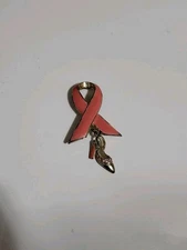 Vtg Y2k Breast Cancer Awareness Pin Brooch Pink Ribbon Payless Shoes 2004