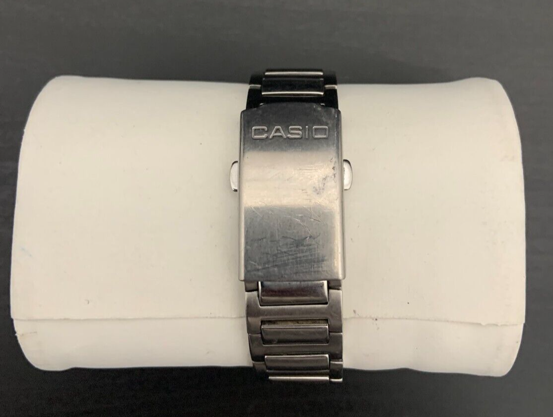 EF-500 Casio Edifice Chronograph 100M Quartz Men Watch for