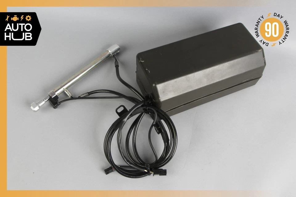 07-14 Mercedes W216 CL550 CL63 AMG Trunk Lid Lift Hydraulic Pump Motor OEM - Image 2 of 4