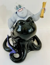 Walt Disney Classics Collection URSULA We Made a Deal #12518 RARE MINT CONDITION
