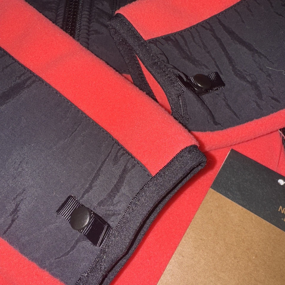 CHAQUETA POLAR NORTH FACE YOUTH 95' RETRO DENALI X- PEQUEÑA (6-7) Rosa Paraíso Nueva con Etiquetas Foto 2 de 4