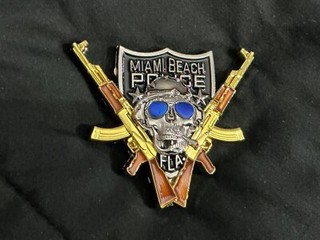 MIAMI BEACH POLICE STREET CRIMES UNIT JUMP OUT BOYZ Challenge Coin