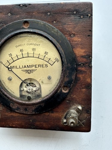 Jewell Direct Current MILLIAMPERES METER, 0-200, pattern 54, 1926 In Wood Box - Picture 9 of 21