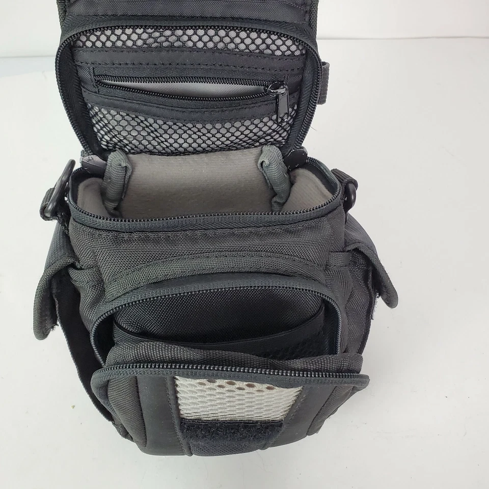 Lowepro Camera Shoulder Bag with Strap Zip Pouch GUC - Image 4 of 4