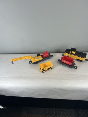 CATERPILLAR CAT Construction Express Train Track 1992 Train Car Set caboose