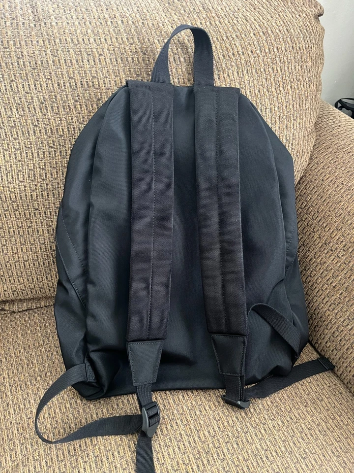 Mochila Exploradora Balenciaga "You Are The World" Foto 3 de 4