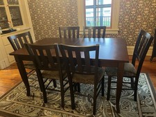 Large dark brown countertop Dining Room Table with 6 Matching Chairs 