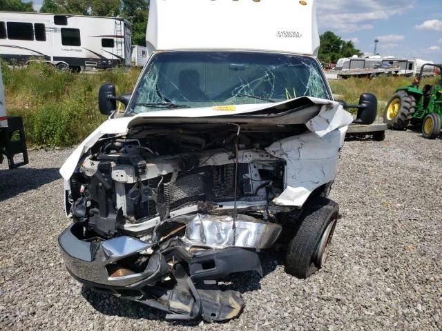 Engine 5.4L VIN L 8th Digit Flex Fuel Vehicle Fits 09-16 FORD E350 VAN 2304416 - Imagem 2 de 4