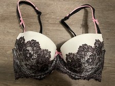 Victoria's Secret VS Dream Angels Bra Lined Demi 32DD 32 DD White black lace
