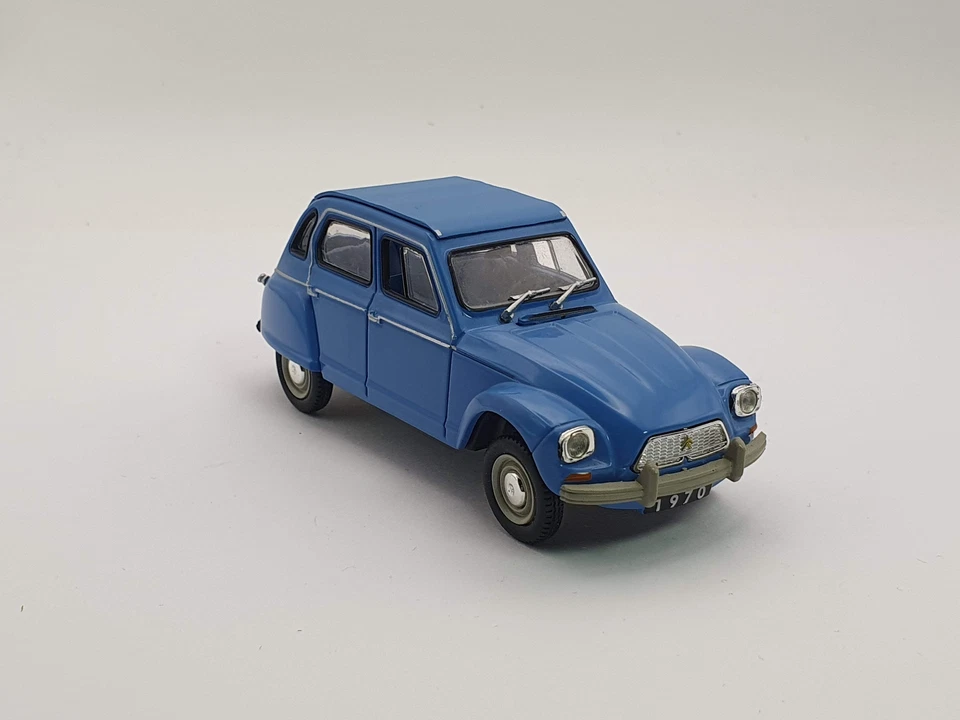 Citroen Dyane Universal Hobbies 1/43 - Immagine 4 di 4