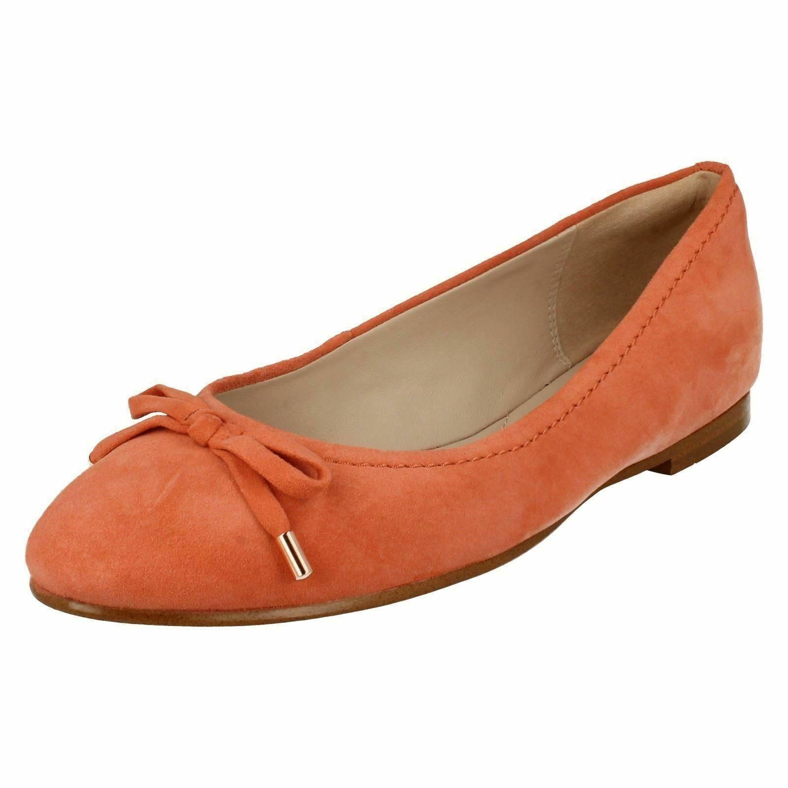 clarks women's wendy lily flat