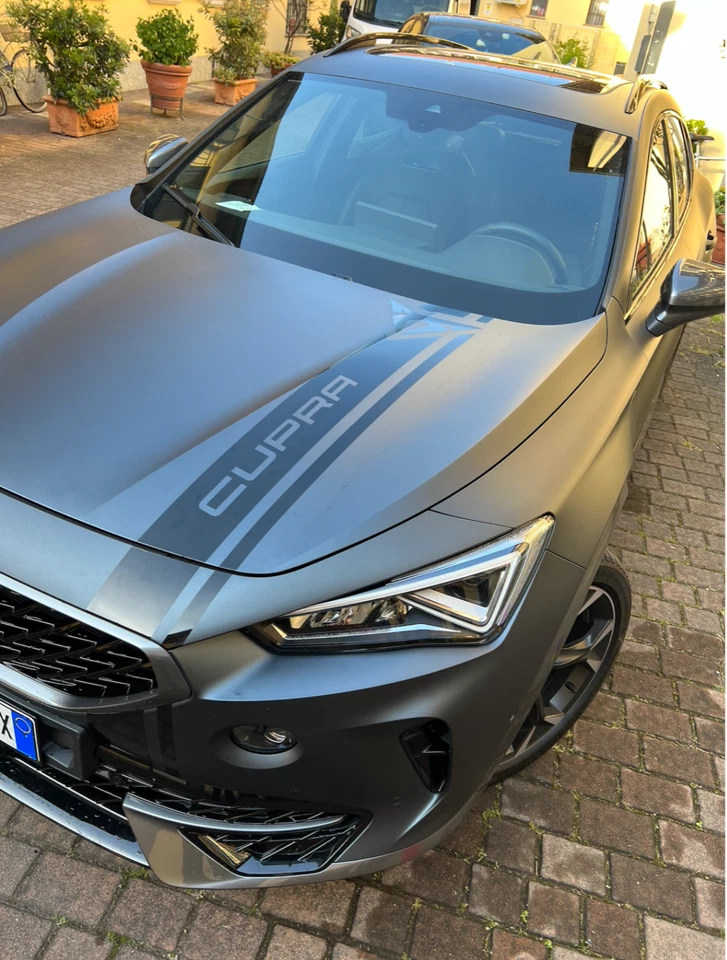 Adesivo sticker Cofano Cupra FORMENTOR LEON BORN ATECA - NERO OPACO O LUCIDO - Immagine 3 di 4