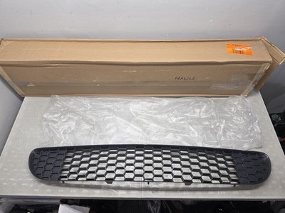    NEW 1999 2000 Ford SVT Lightning F150 Lower Honeycomb Grille OEM 99 00 SVT 