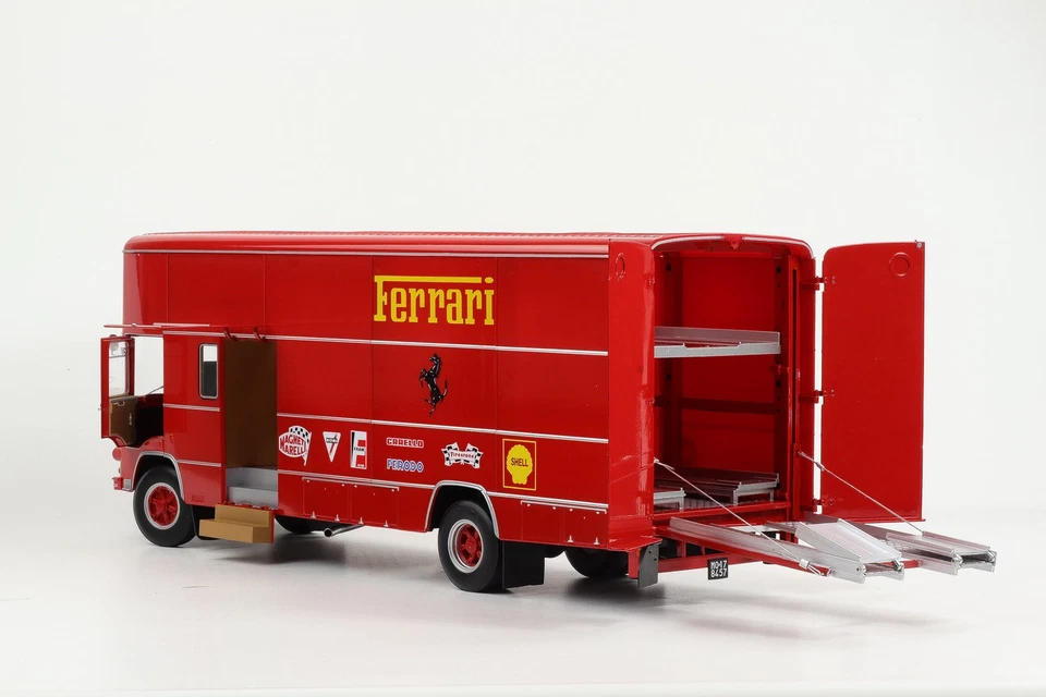 1:18 CMR Om Fiat 150 Rolfo F1 Scuderia Ferrari 70er Anni Camion da Corsa Fora - Immagine 2 di 4