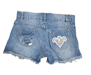 THE DUKES OF HAZZARD Signed CATHERINE BACH Daisy Duke Shorts Autograph JSA COA