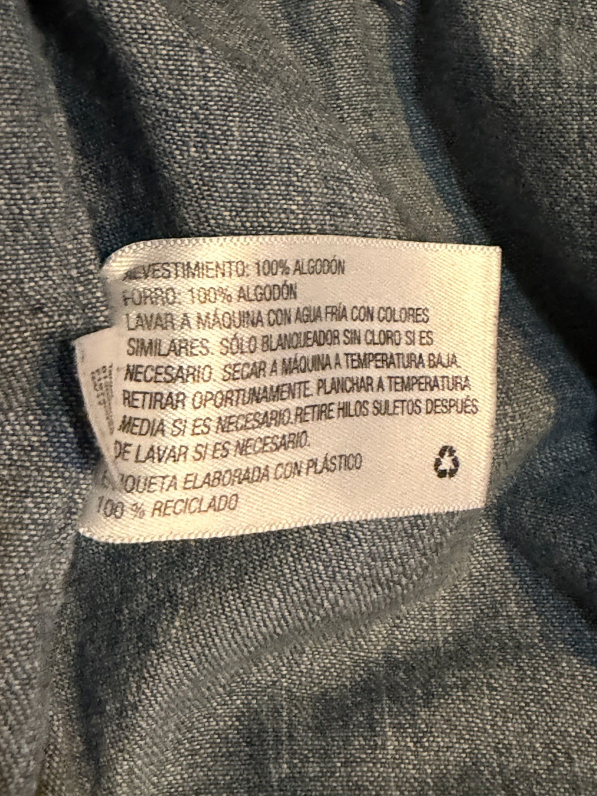 Universal Thread Universal Women's Blue Denim Cha… - image 4