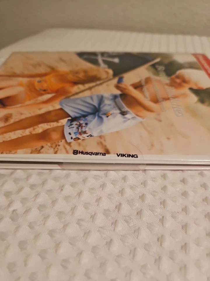 Viking Husqvarna "Border Buddies" Embroidery Design CD #72  Maria Fogelberg - Image 4 of 4