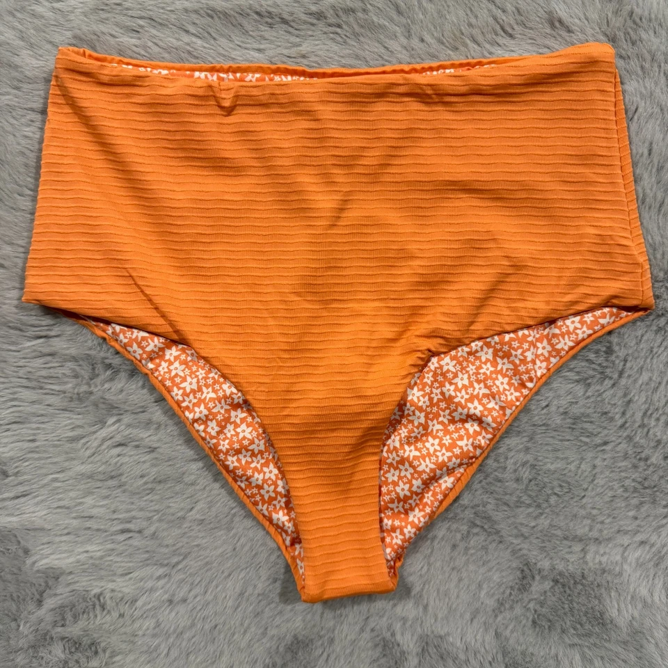 Patagonia Bikini Set of 3 Womens Small Racerback Top 2 Bottoms Mixed Styles Swim - Image 2 of 4