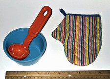 Vintage Lot Of 3 Fisher Price Fun With Food Cooking Ladle, Bowl  Oven Mitt