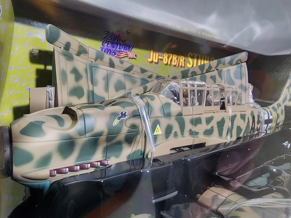 Juguetes del siglo XXI Luftwaffe's WWII Ju-87B/R "Stuka" bombardero de buceo escala 1:32 Foto 2 de 4