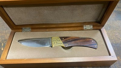 Benchmark Folding Pocket Knife AD883 Blackie Collins-Limited Edition