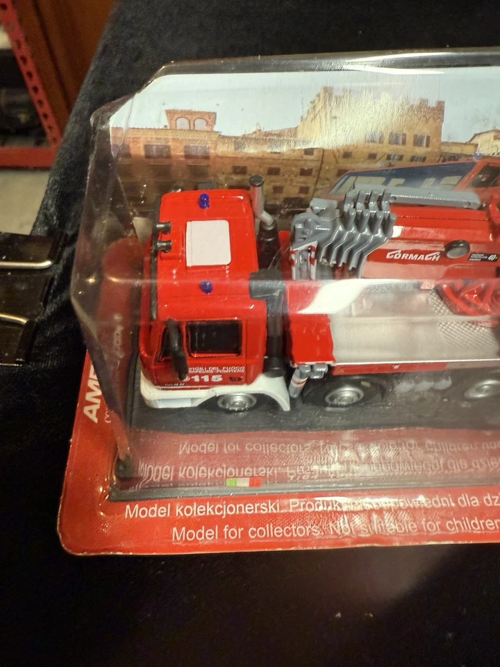 Fire Truck - Camion-grue Astra HD7 - Italy 1996 - 1/64 (No8) - Image 2 of 4