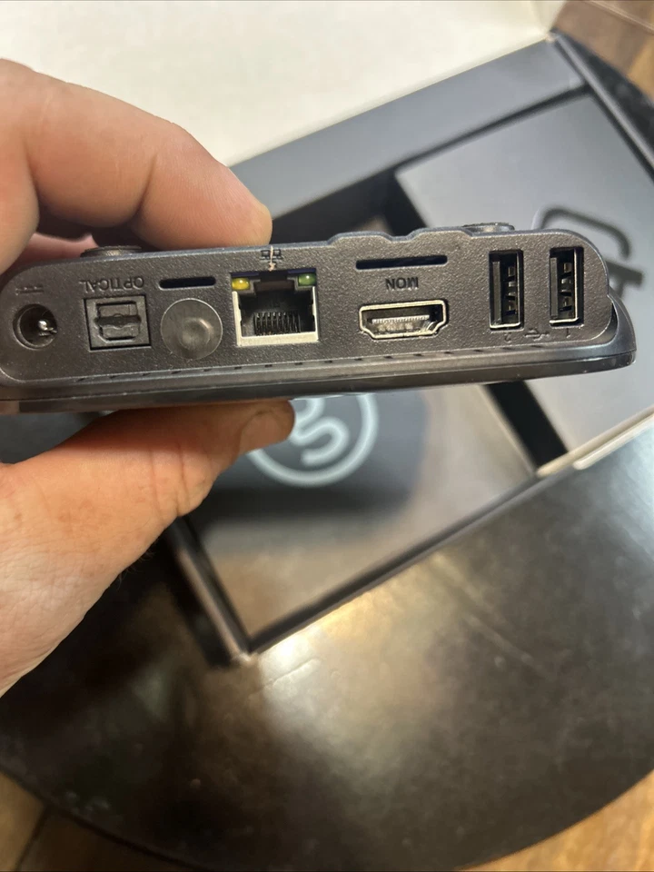 Matricom G-Box Q3 Android Quad Core Ready to Watch - Image 4 of 4