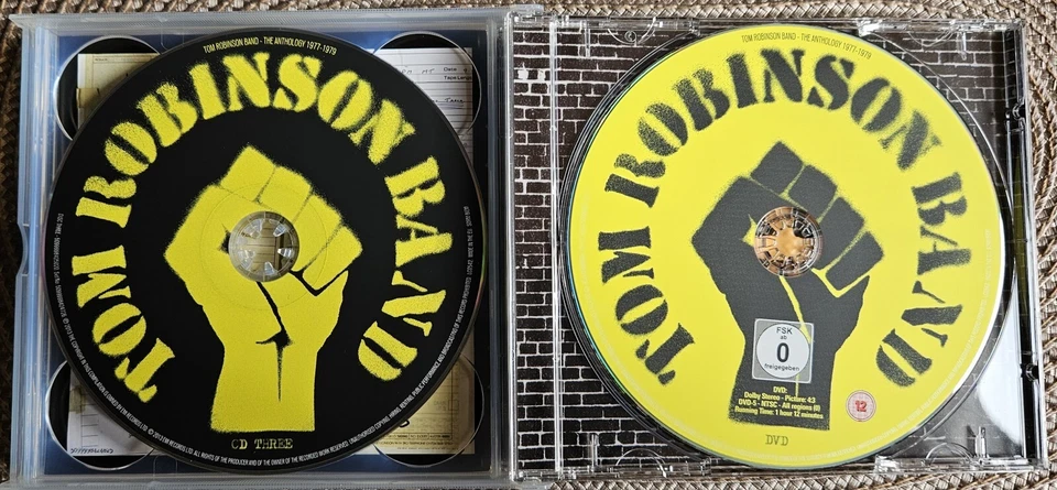 Tom Robinson Band - The Antholog 1977-1979 (3-CD/DVD, Rock, gebraucht) - Bild 4 von 4