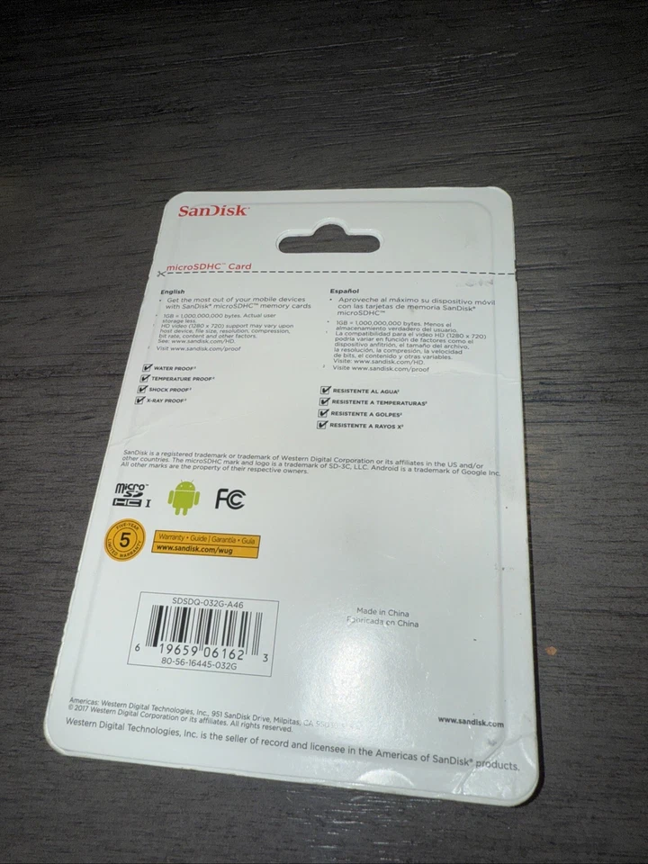 SanDisk 32GB Class 4 - microSDHC Memory Card- (SDSDQM-032G-B35) - Image 2 of 2