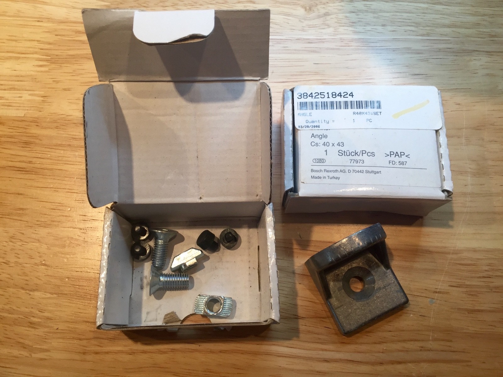Bosch Adjustable Angle Gusset Kit 45mm 10mm