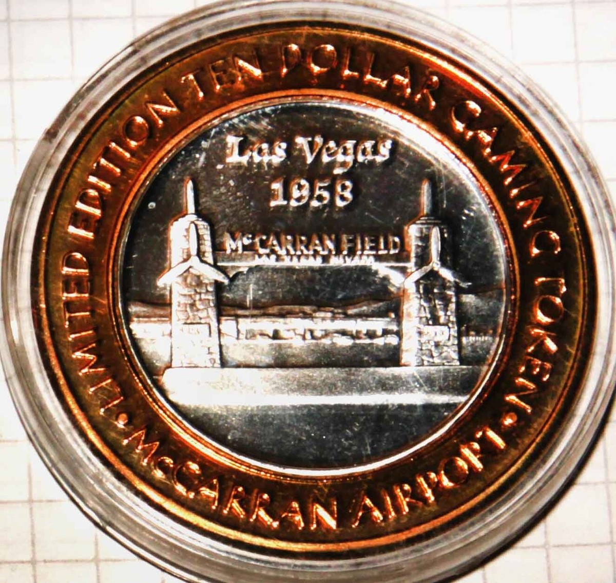 ラスベガス $10 シルバーストライク MCCARRAN 1958 McCarran Airport Casino Las Vegas .6 Oz 999 Silver Strike 1990s